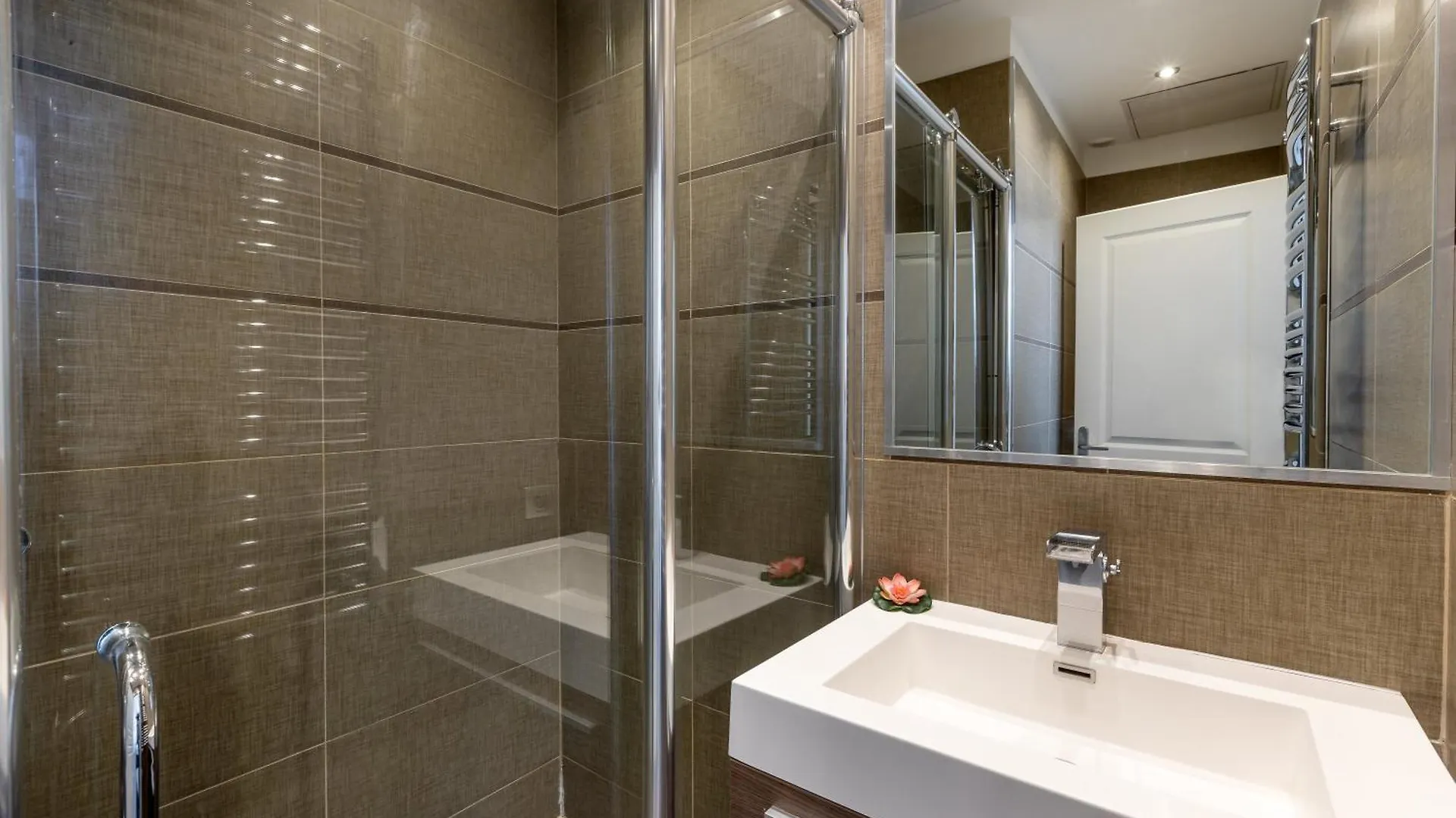 Residence Du Louvre - Apartments - Prime Location Palais & Croisette - Luxury Stay By Lra Cannes